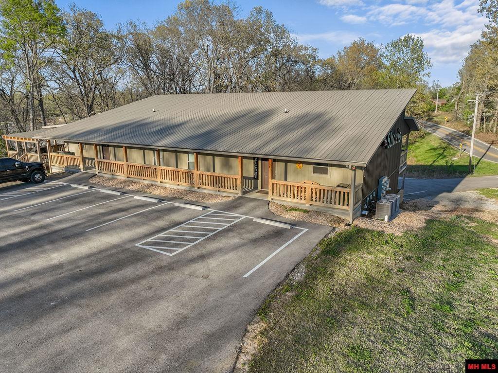 1912 A2 CENTRAL BOULEVARD Bull Shoals, AR 72619