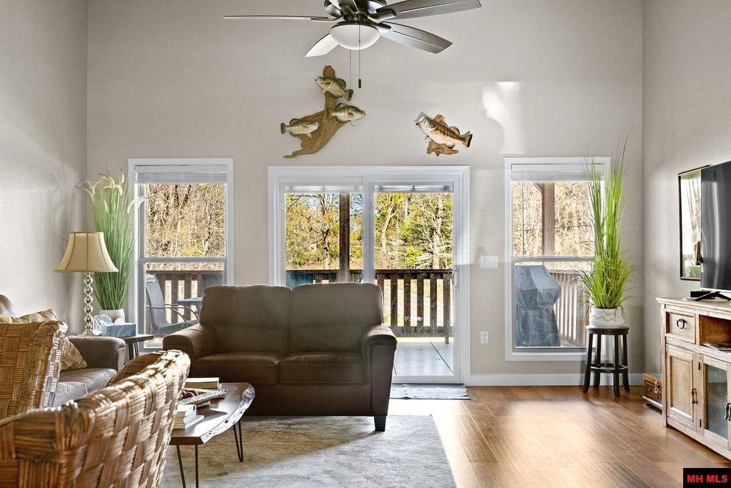 1912 A2 CENTRAL BOULEVARD Bull Shoals, AR 72619