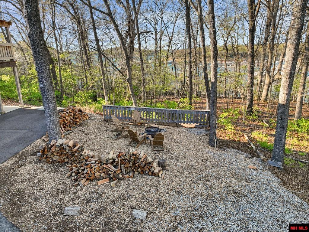 1912 A2 CENTRAL BOULEVARD Bull Shoals, AR 72619