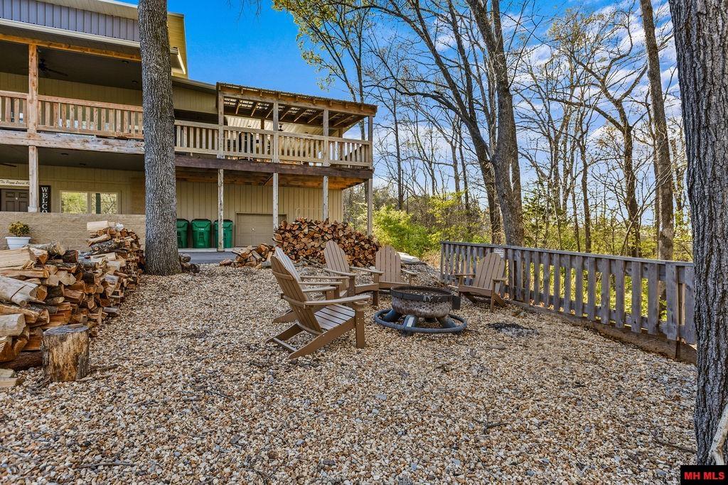 1912 A2 CENTRAL BOULEVARD Bull Shoals, AR 72619