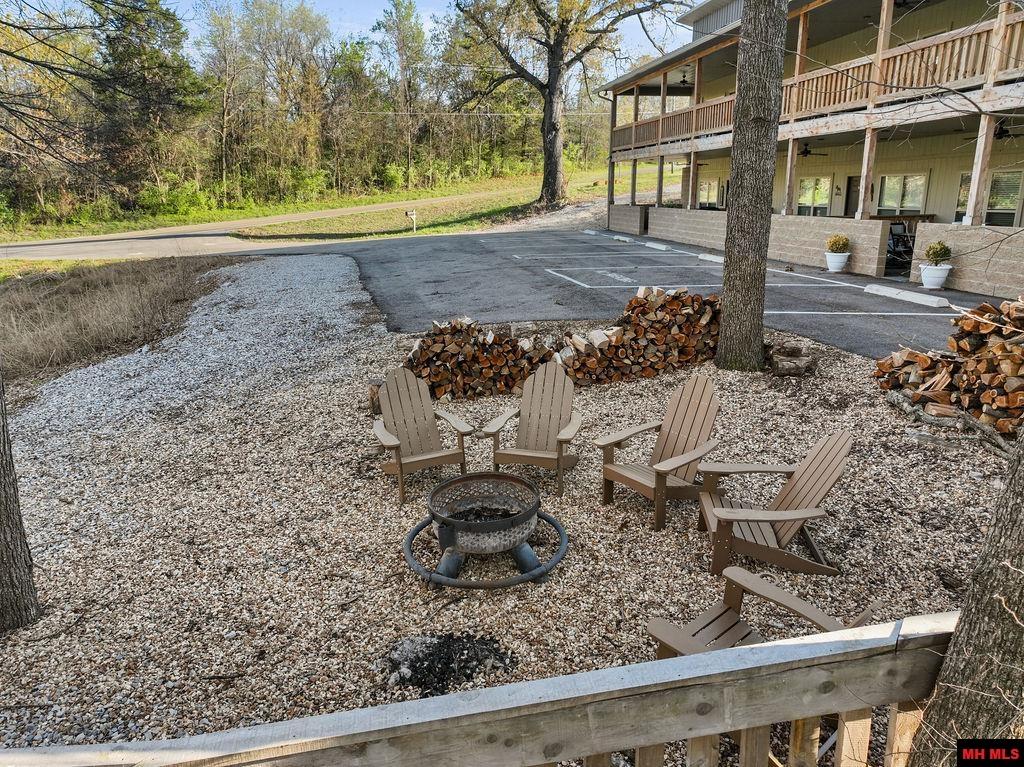 1912 A2 CENTRAL BOULEVARD Bull Shoals, AR 72619