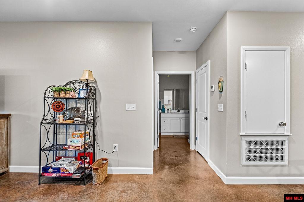 1912 A5 CENTRAL BOULEVARD Bull Shoals, AR 72619