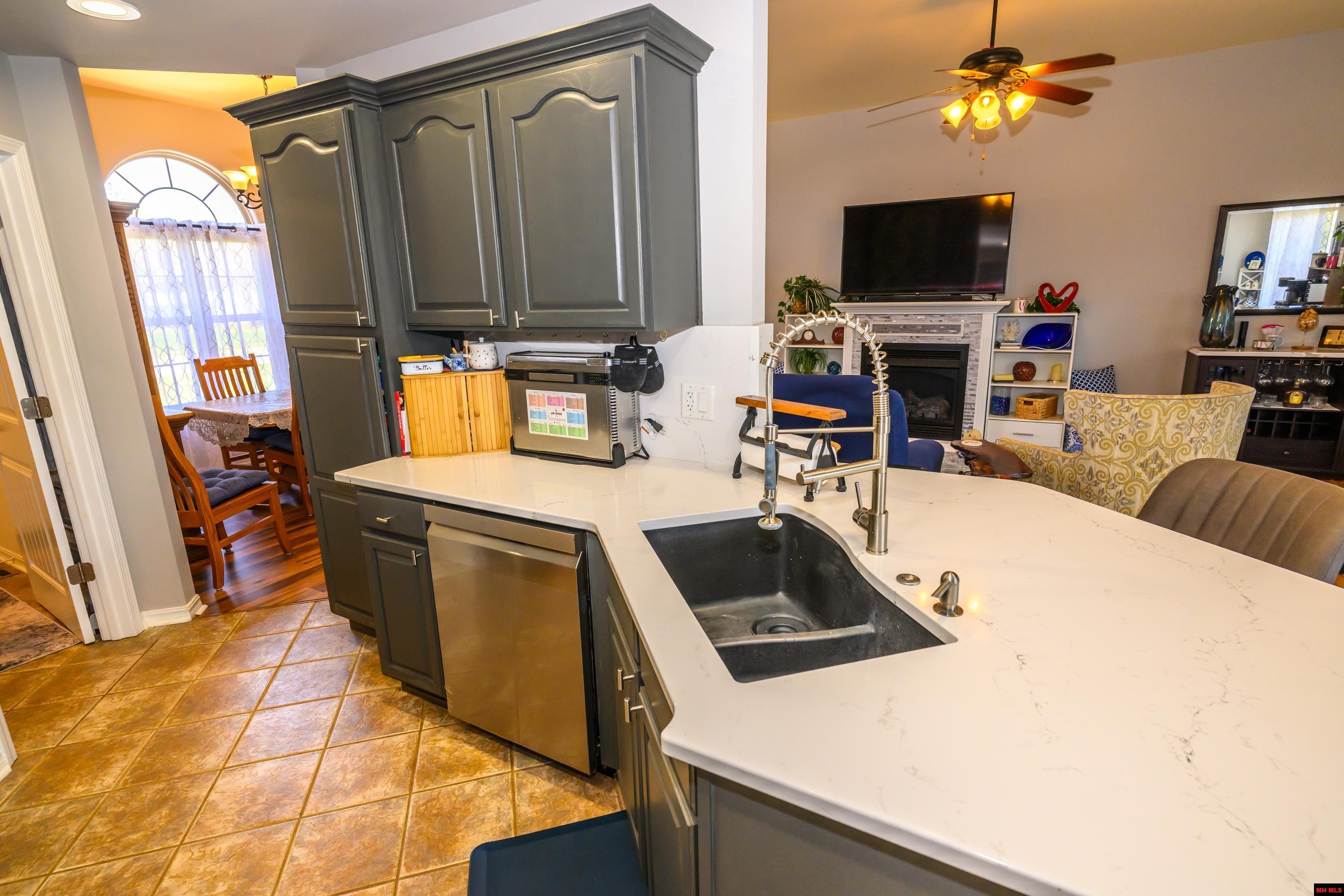 325 MAGNESS DRIVE Gassville, AR