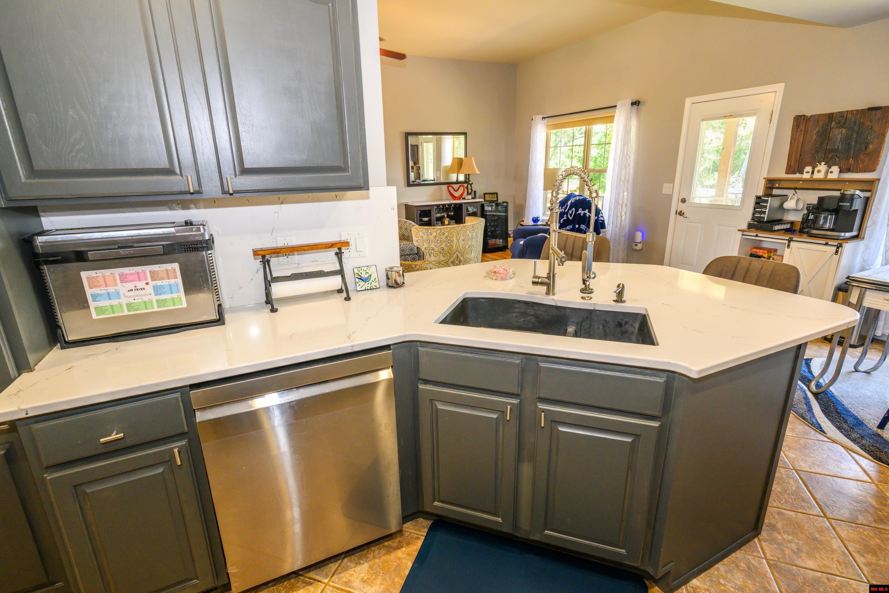 325 MAGNESS DRIVE Gassville, AR