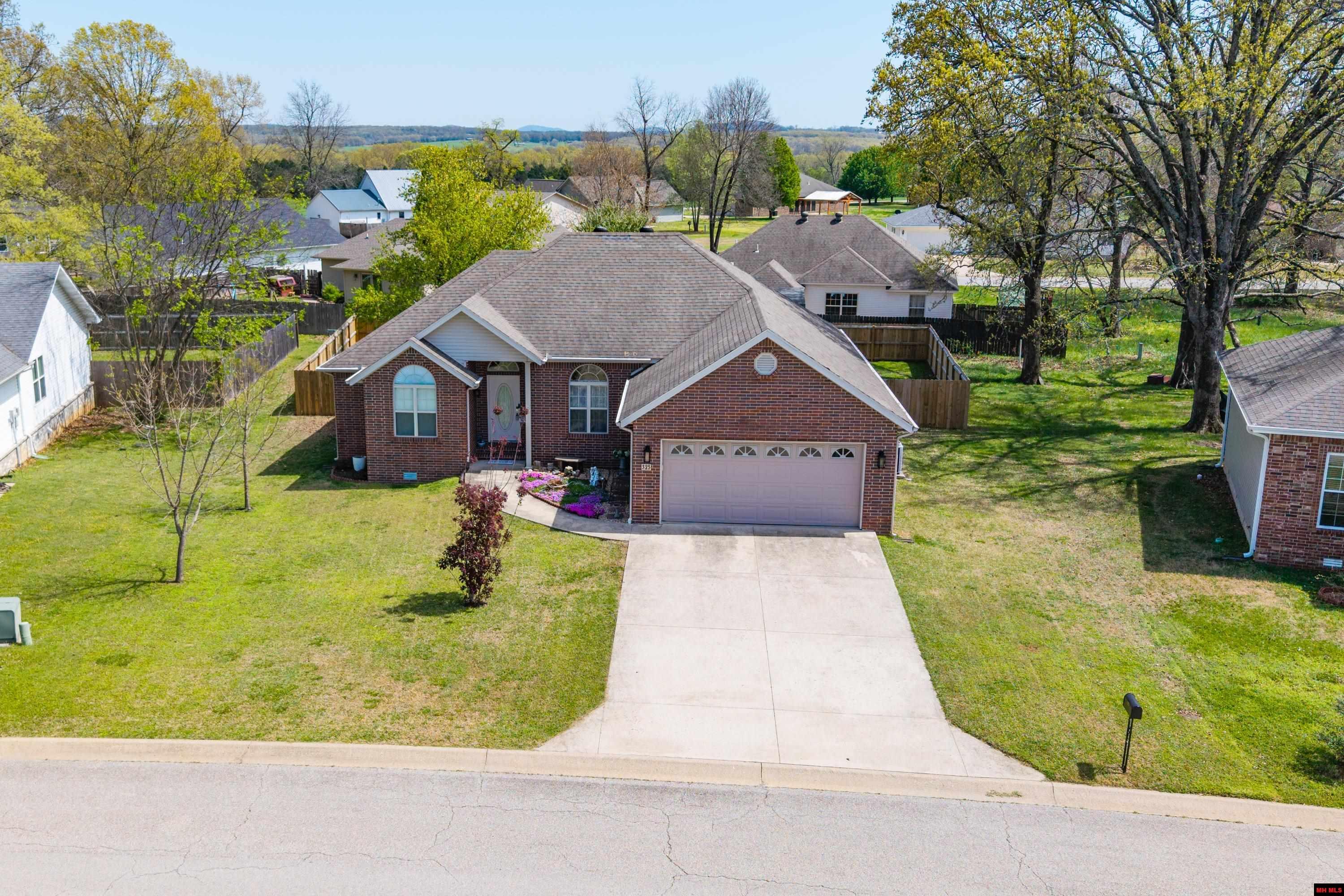 325 MAGNESS DRIVE Gassville, AR