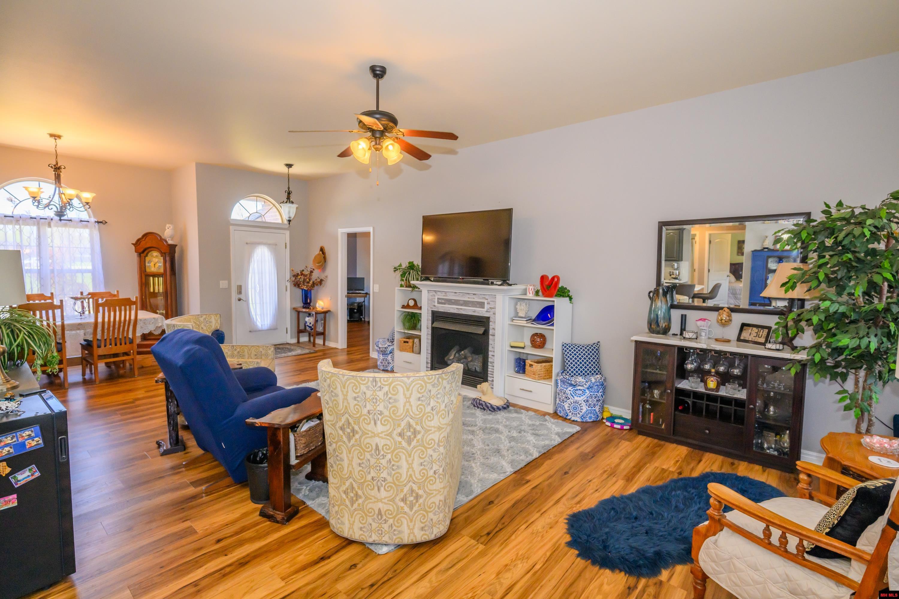 325 MAGNESS DRIVE Gassville, AR