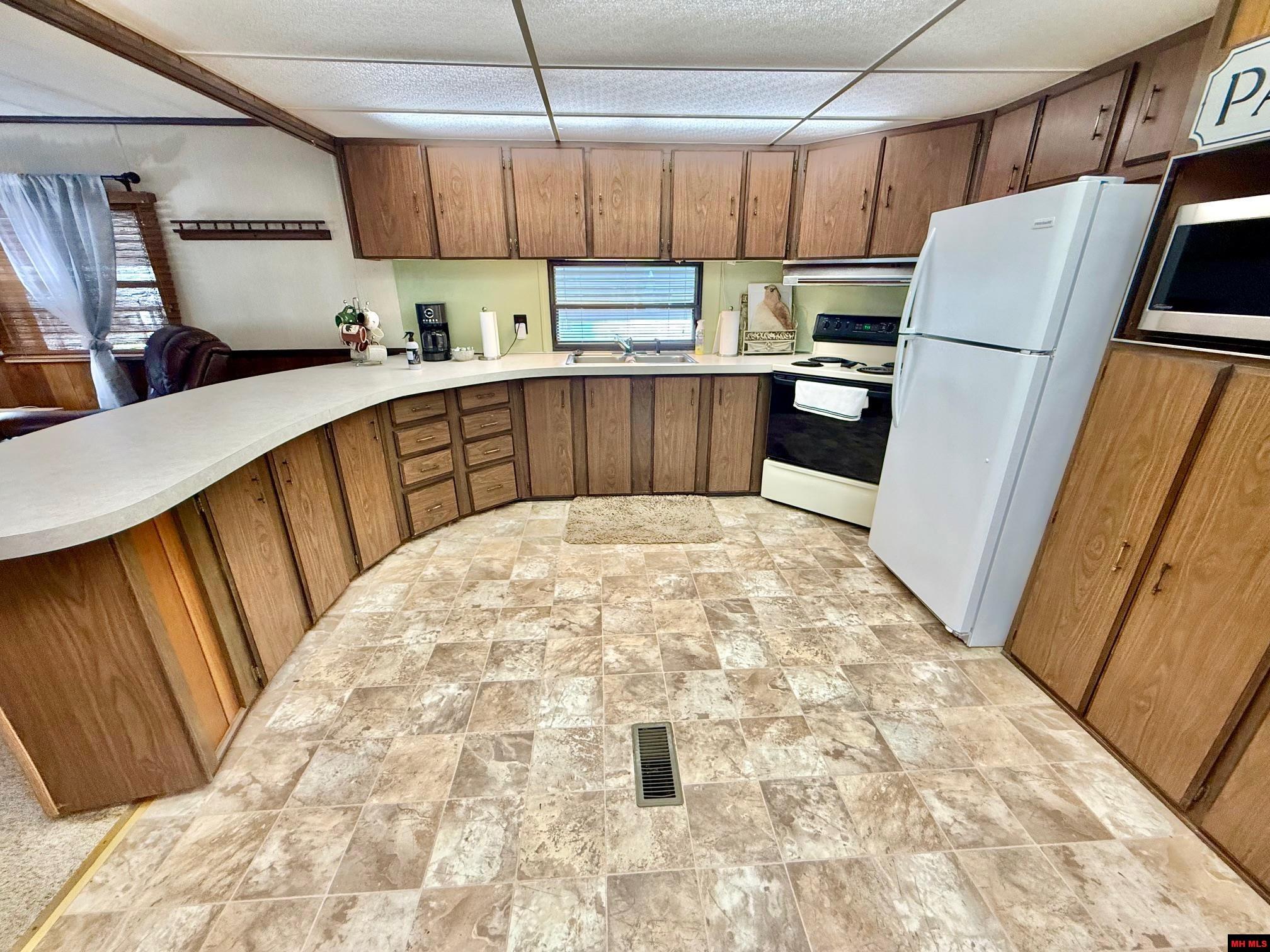 661 NUBBIN RIDGE ROAD Lakeview, AR