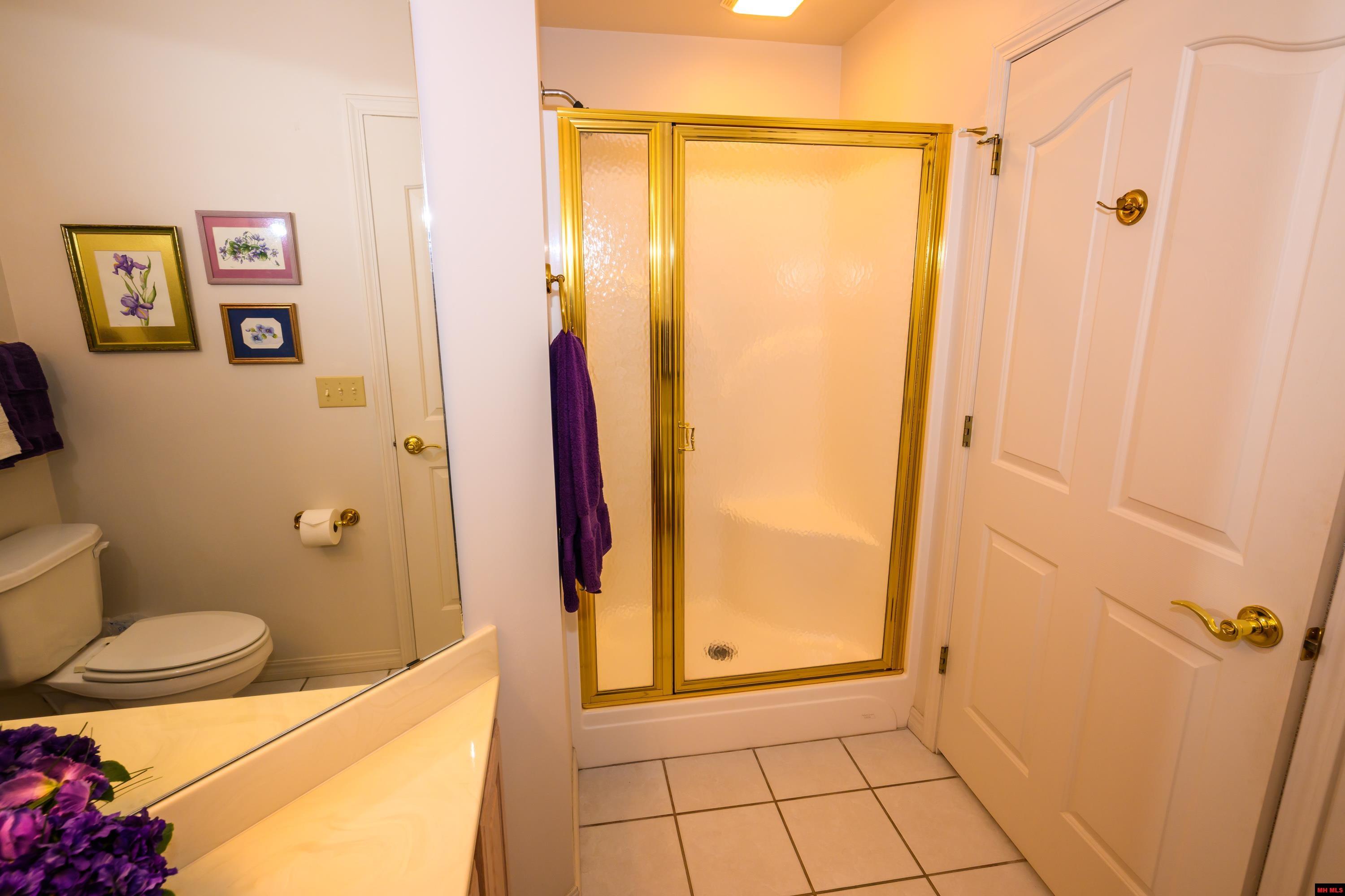 877 LAKE POINT BLUFF Clarkridge, AR