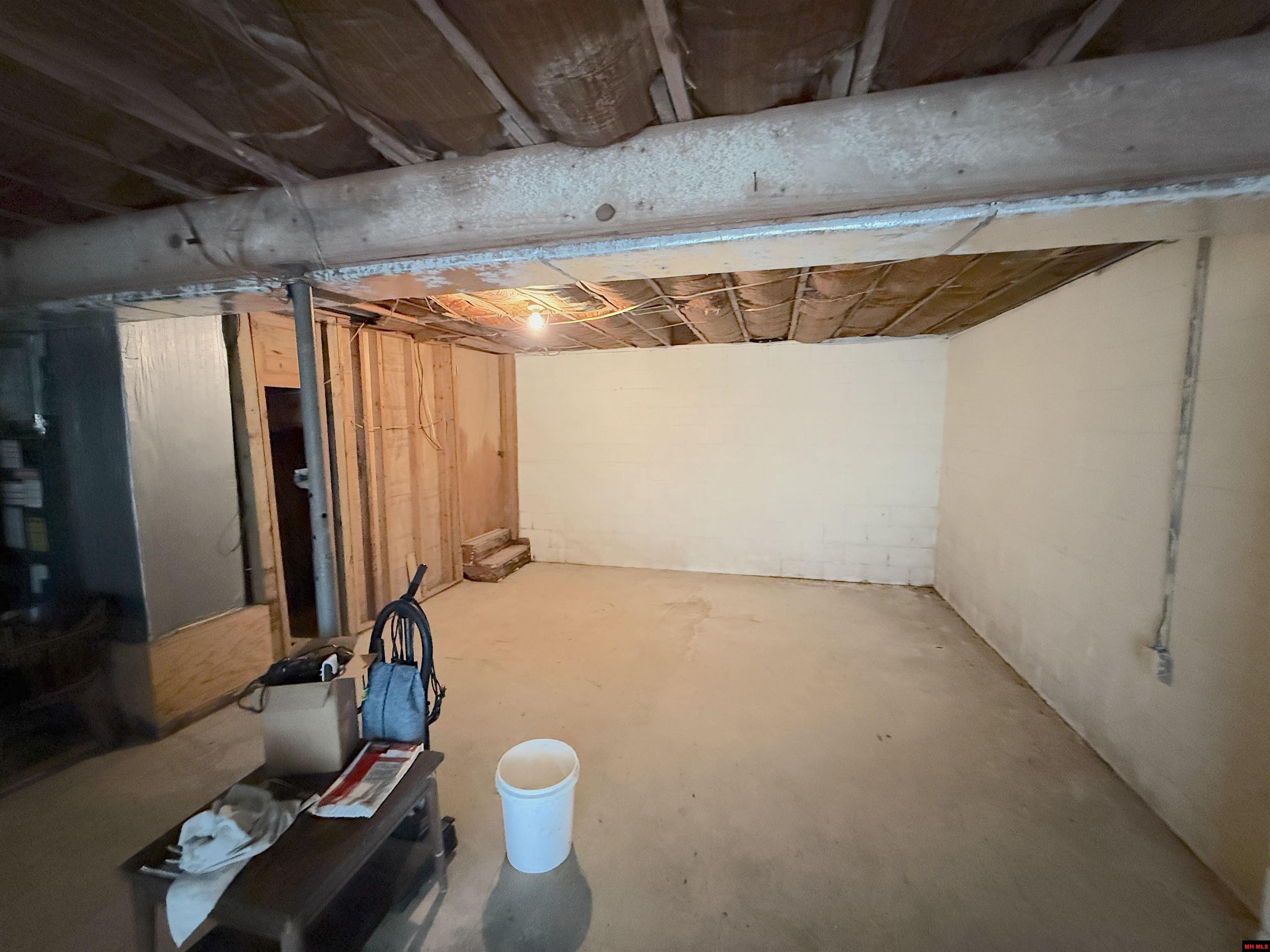 204 ROBIN HOOD LANE Horseshoe Bend, AR