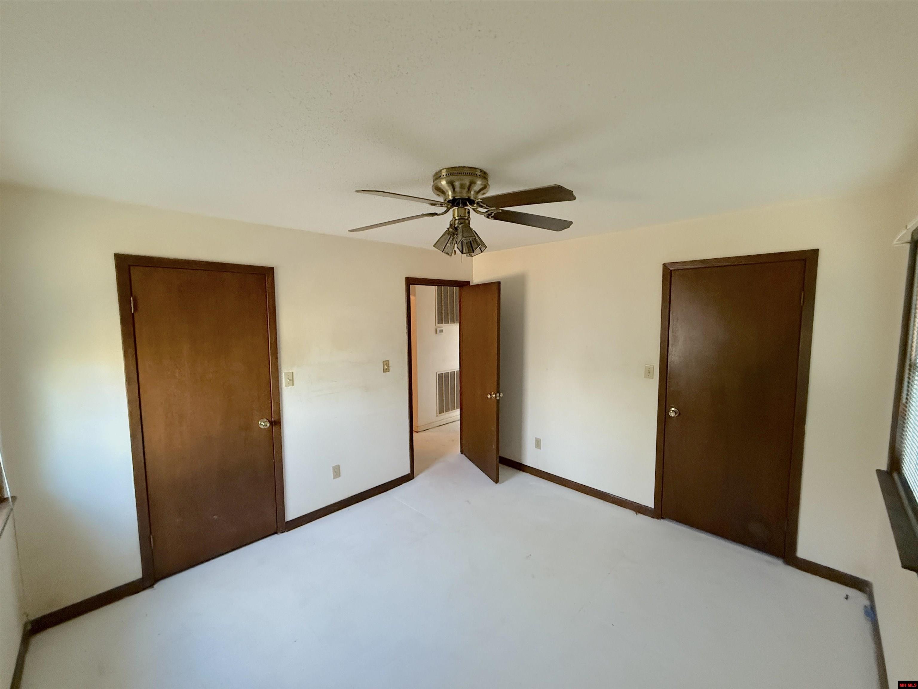 204 ROBIN HOOD LANE Horseshoe Bend, AR