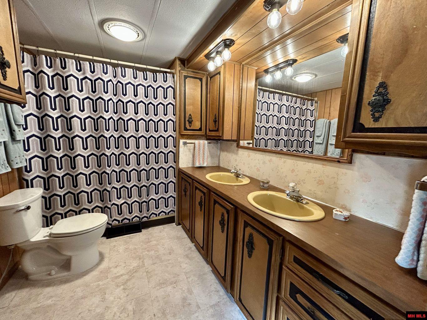 447 WEHMEYER LOOP Mountain Home, AR