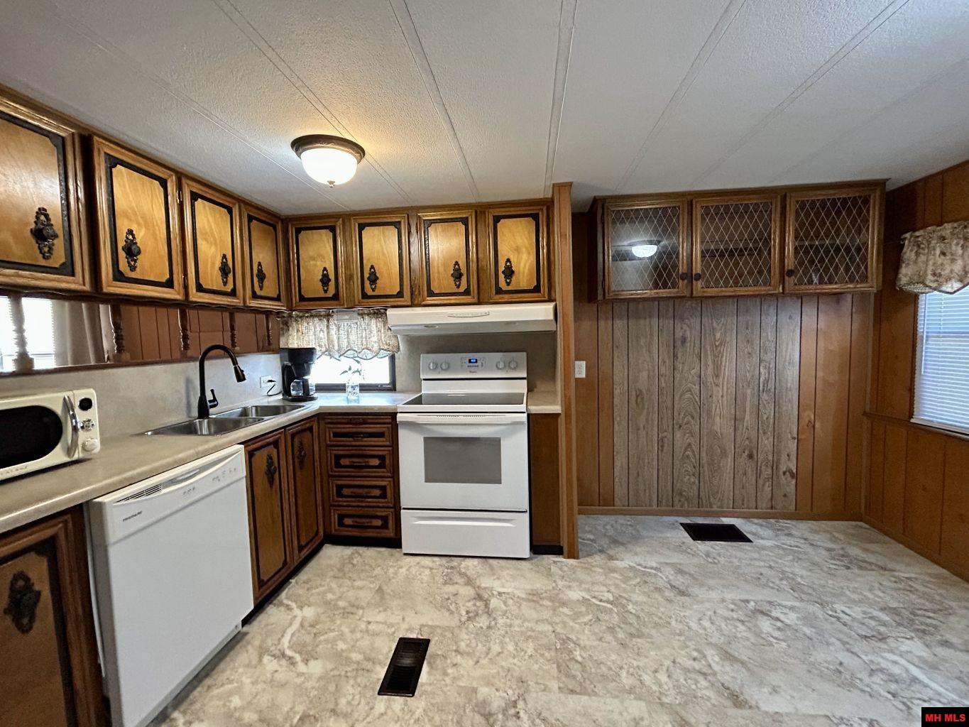 447 WEHMEYER LOOP Mountain Home, AR