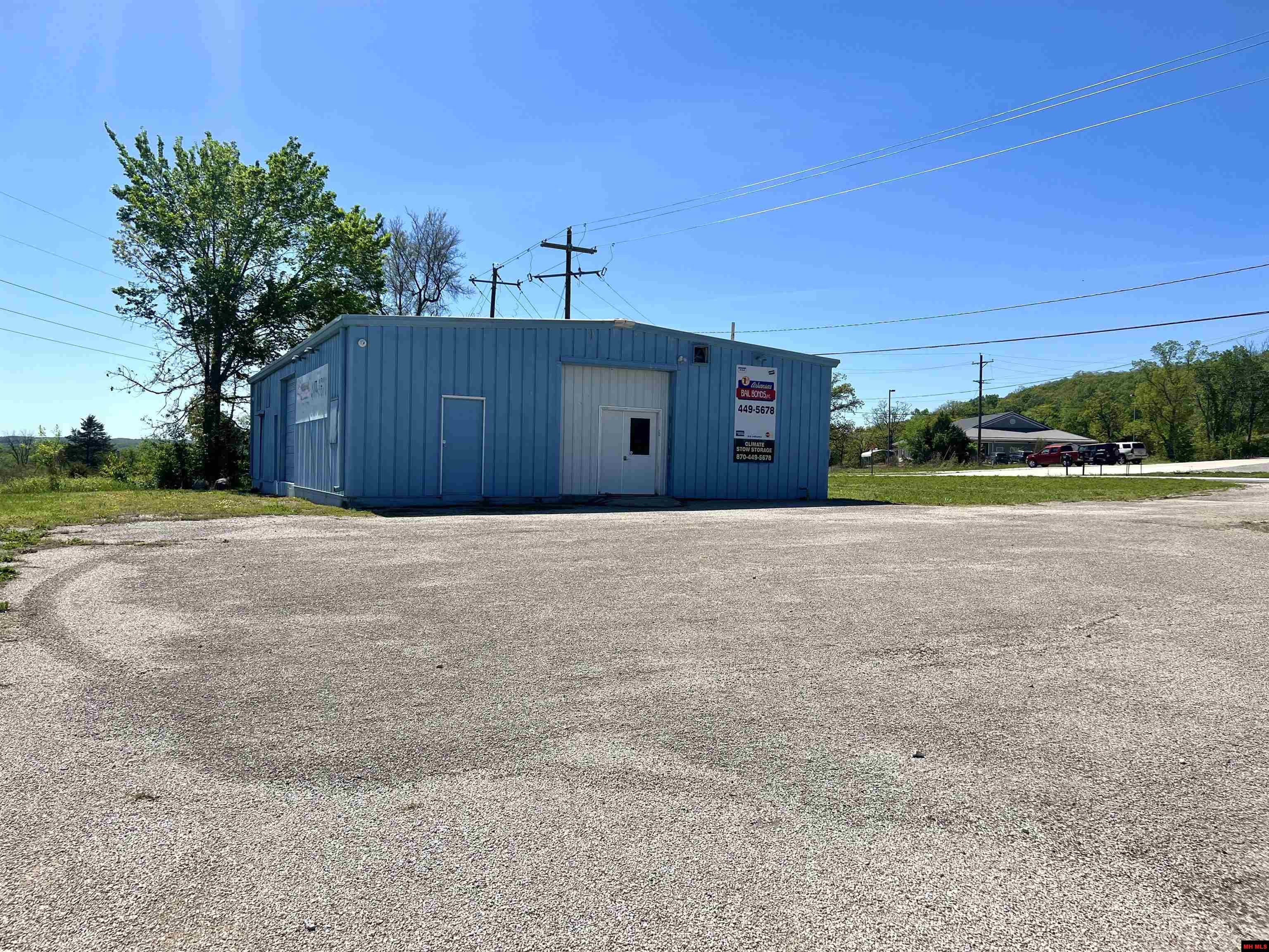 660 HWY 202 Yellville, AR