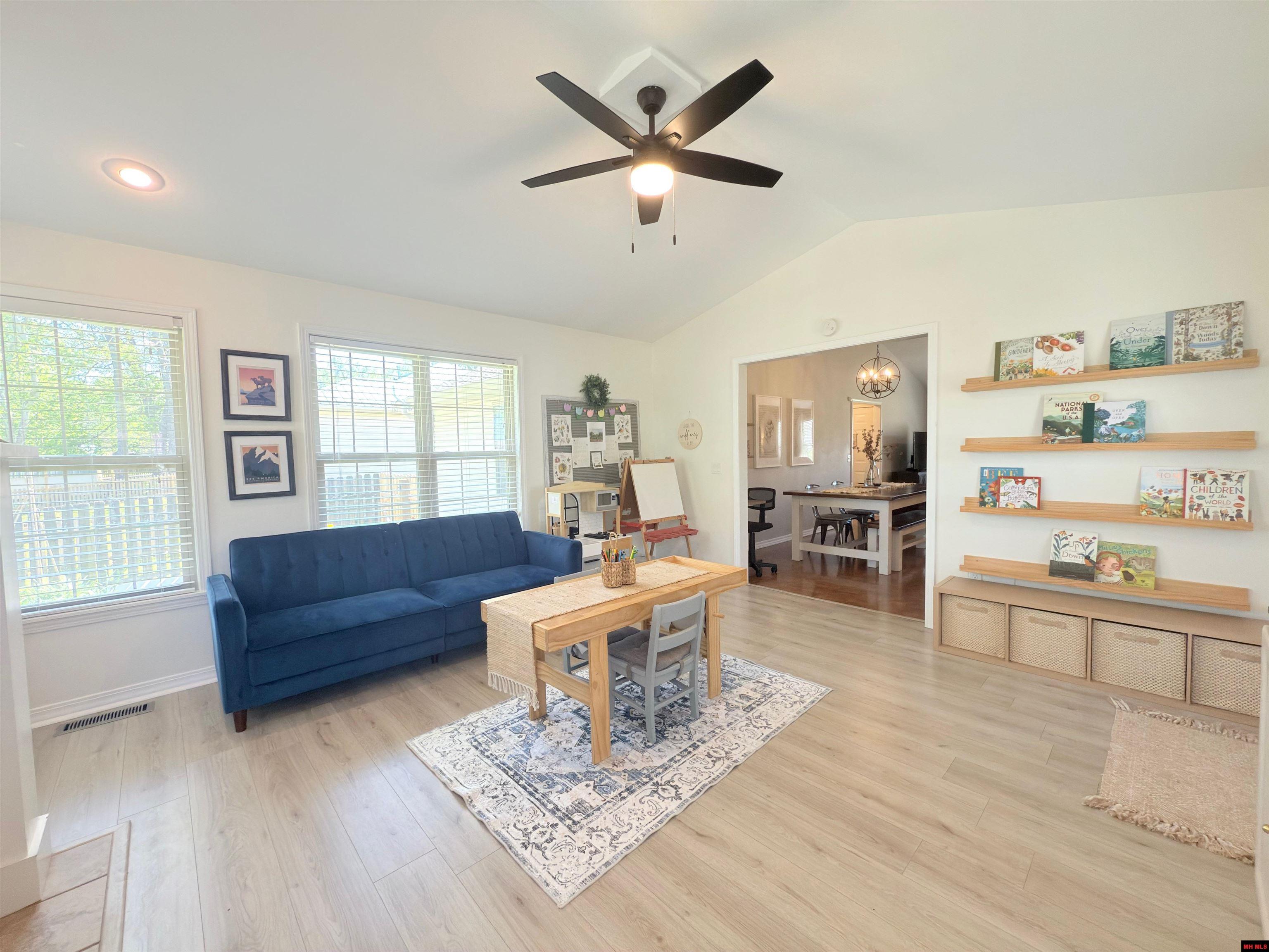 243 MAGNESS DRIVE Gassville, AR