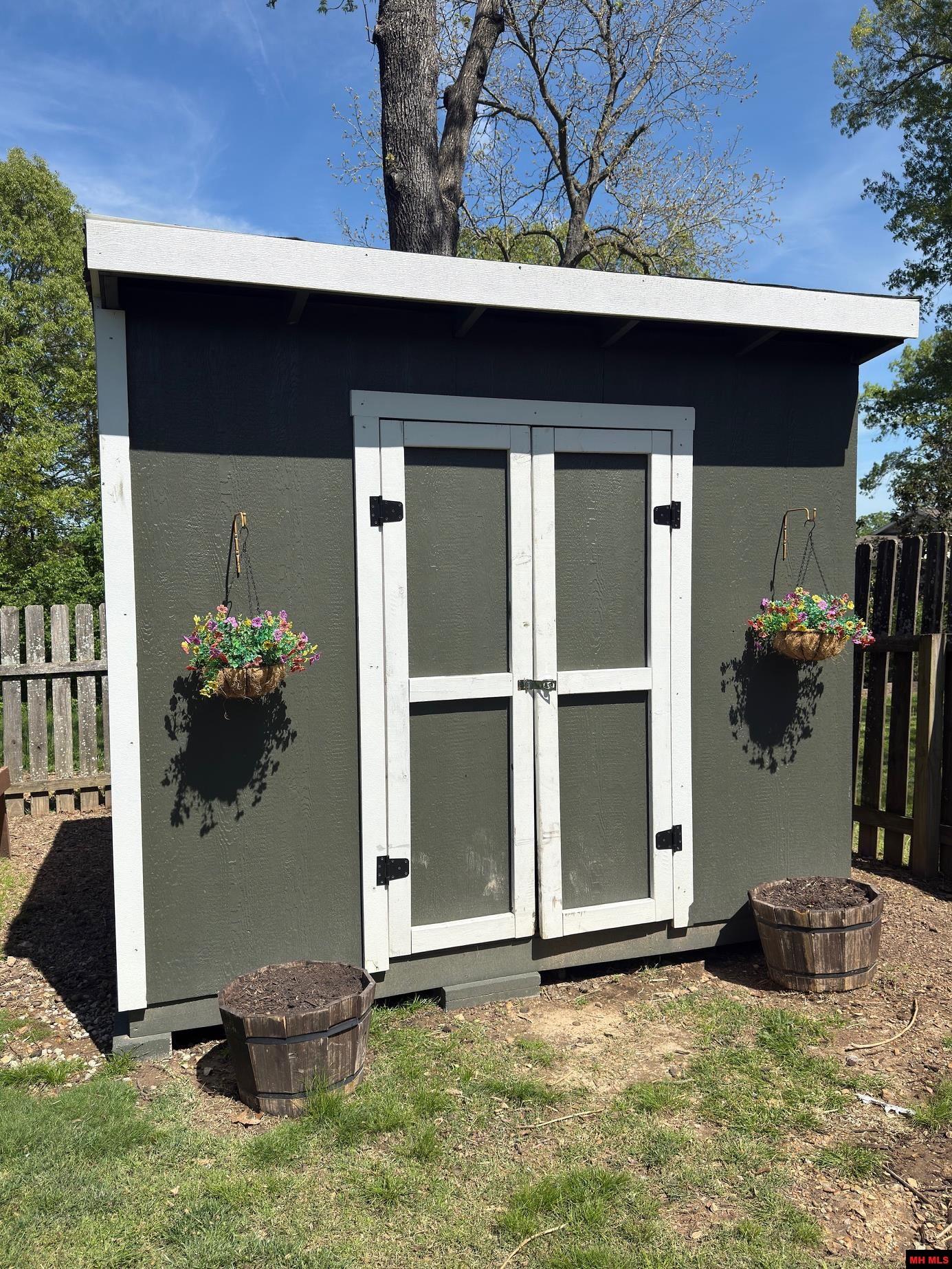 243 MAGNESS DRIVE Gassville, AR