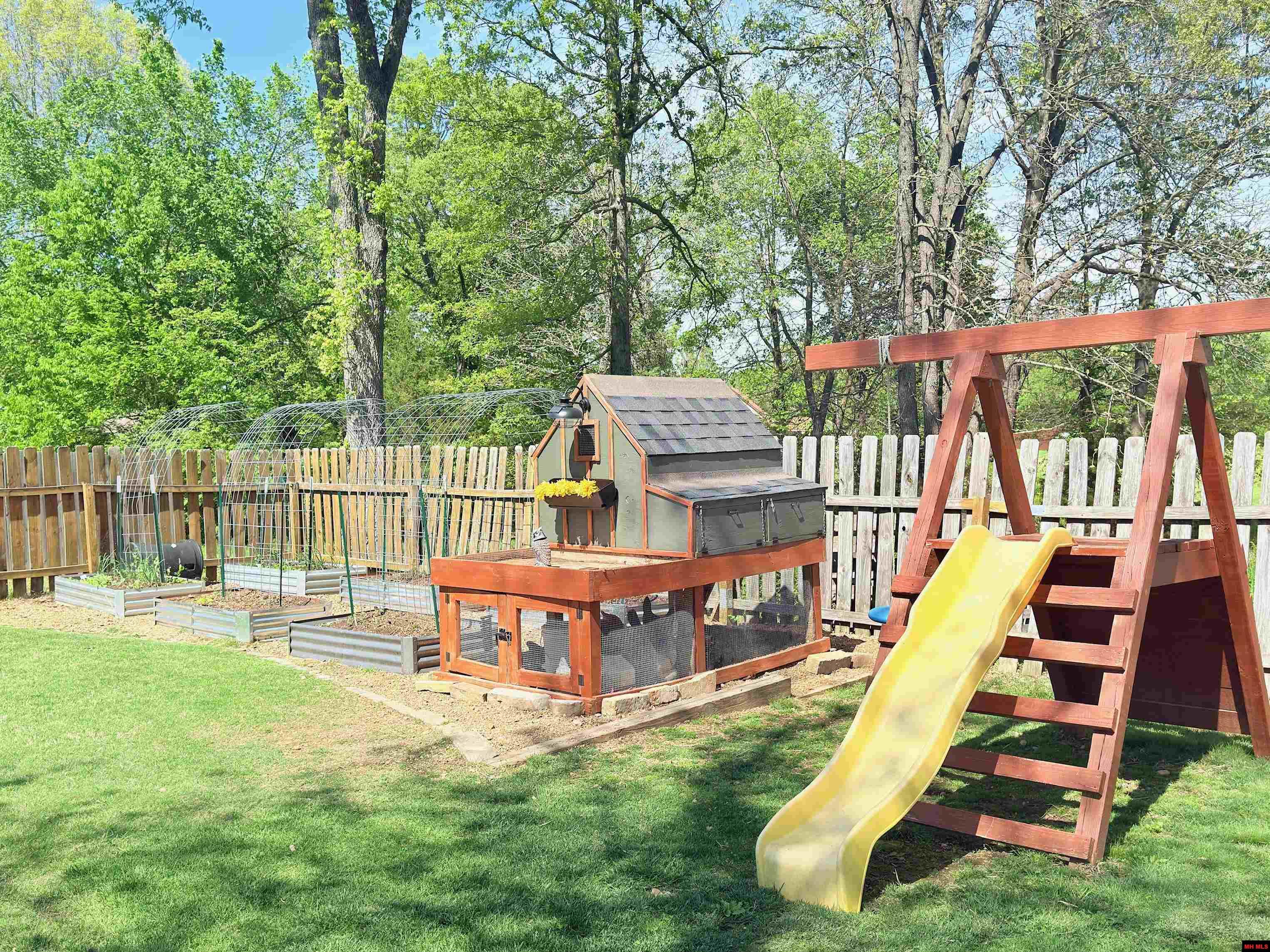 243 MAGNESS DRIVE Gassville, AR