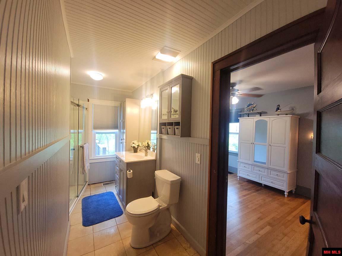 510 COMBS AVENUE Cotter, AR