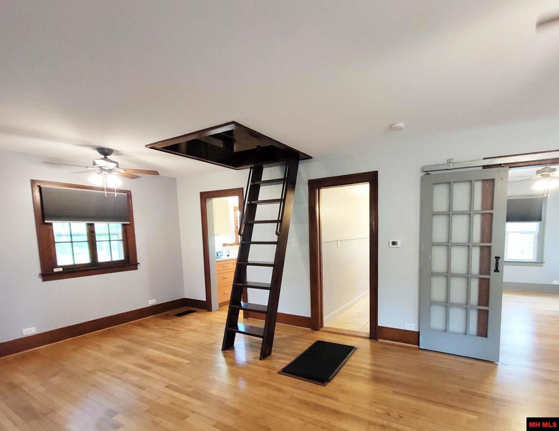 510 COMBS AVENUE Cotter, AR