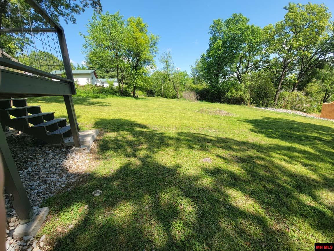 510 COMBS AVENUE Cotter, AR