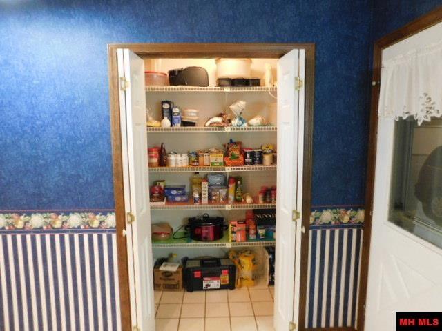 1301 PORTER LANE Mountain Home, AR