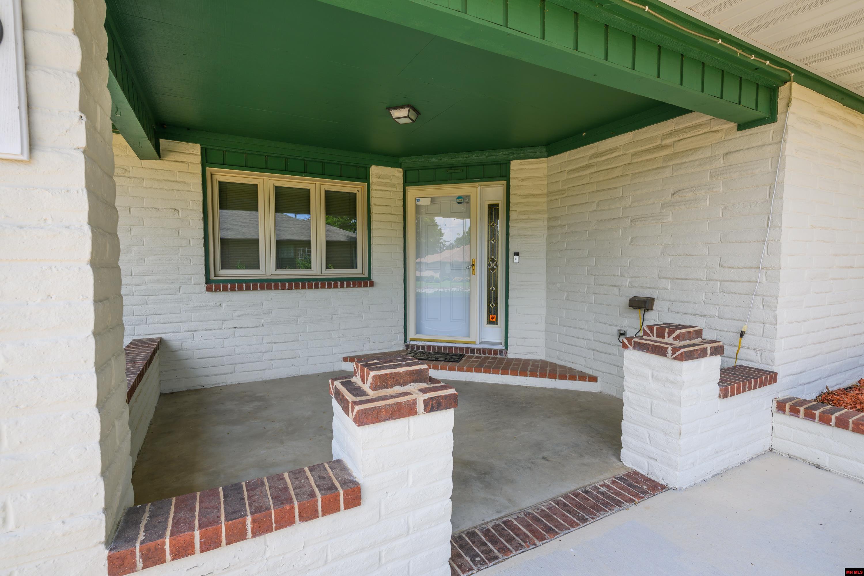 1301 PORTER LANE Mountain Home, AR