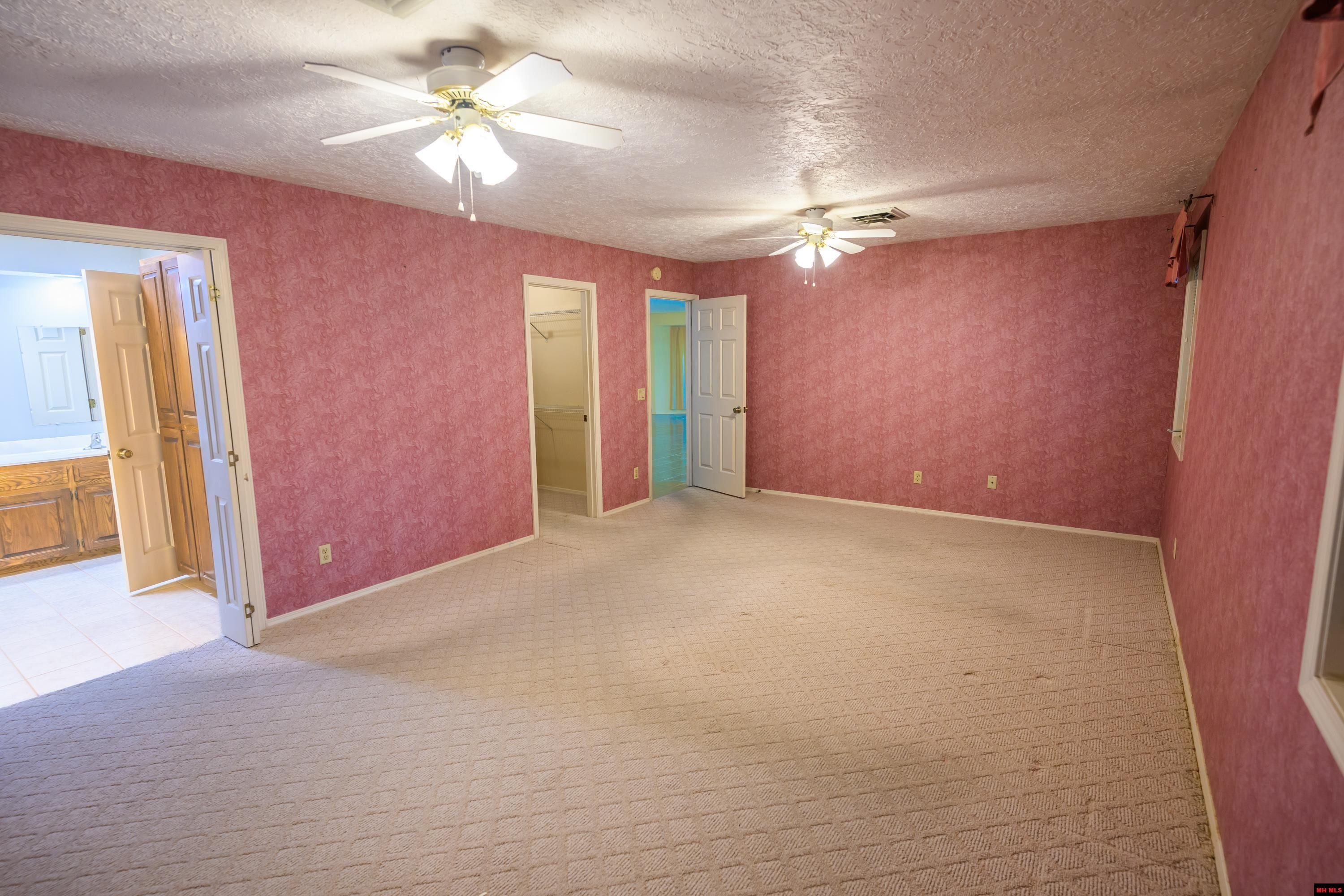 1301 PORTER LANE Mountain Home, AR