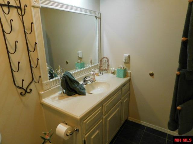 1301 PORTER LANE Mountain Home, AR