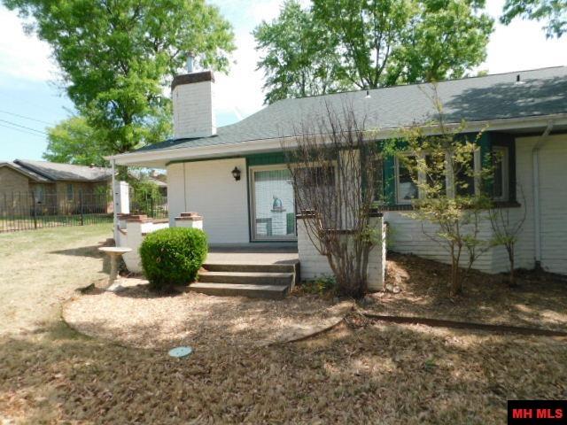 1301 PORTER LANE Mountain Home, AR