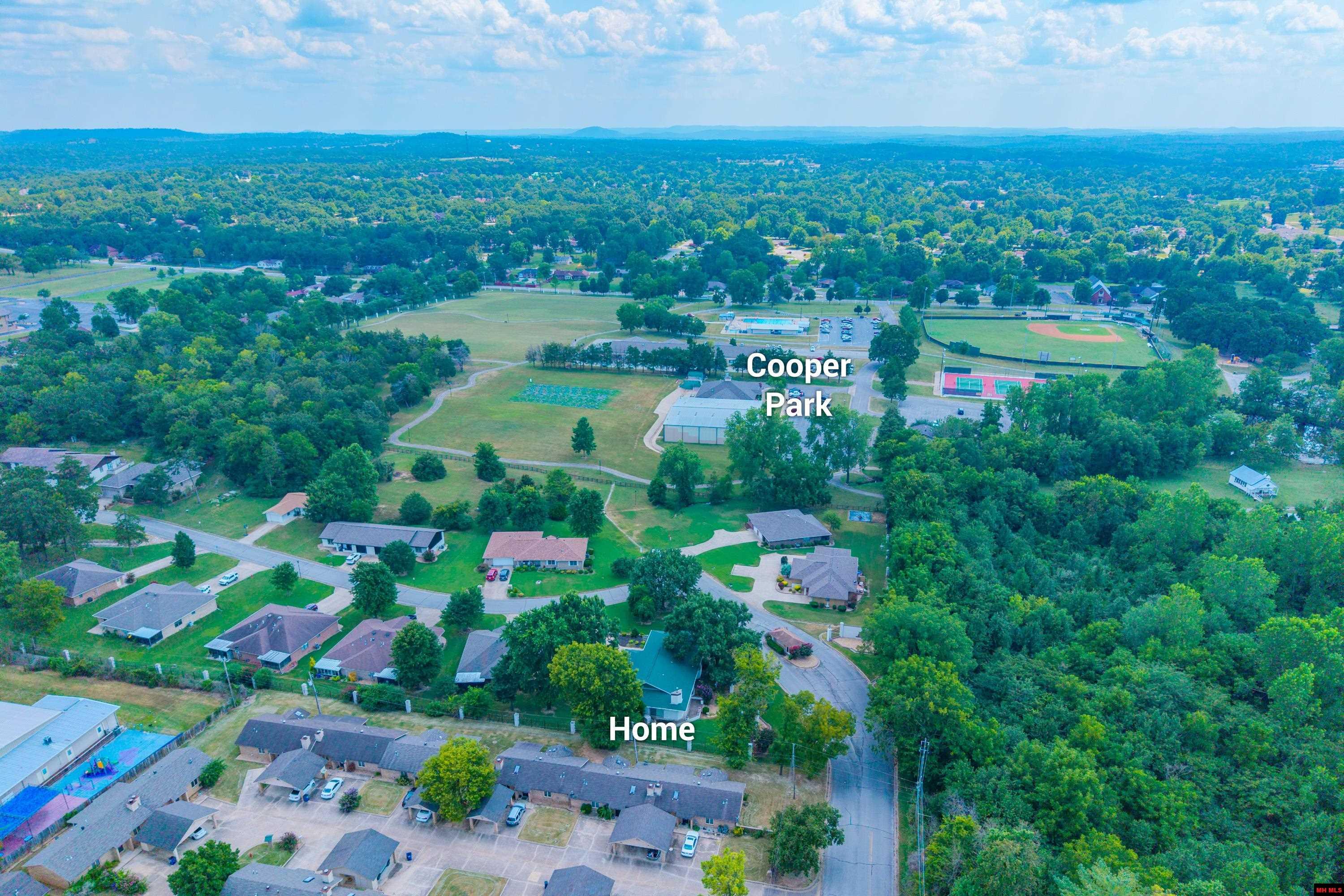 1301 PORTER LANE Mountain Home, AR