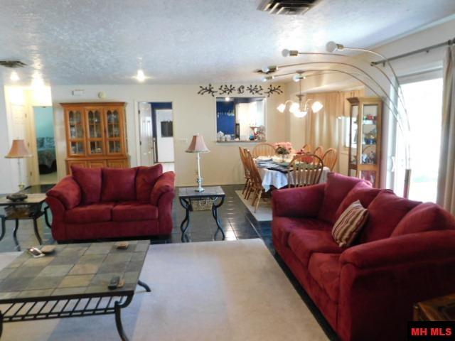 1301 PORTER LANE Mountain Home, AR