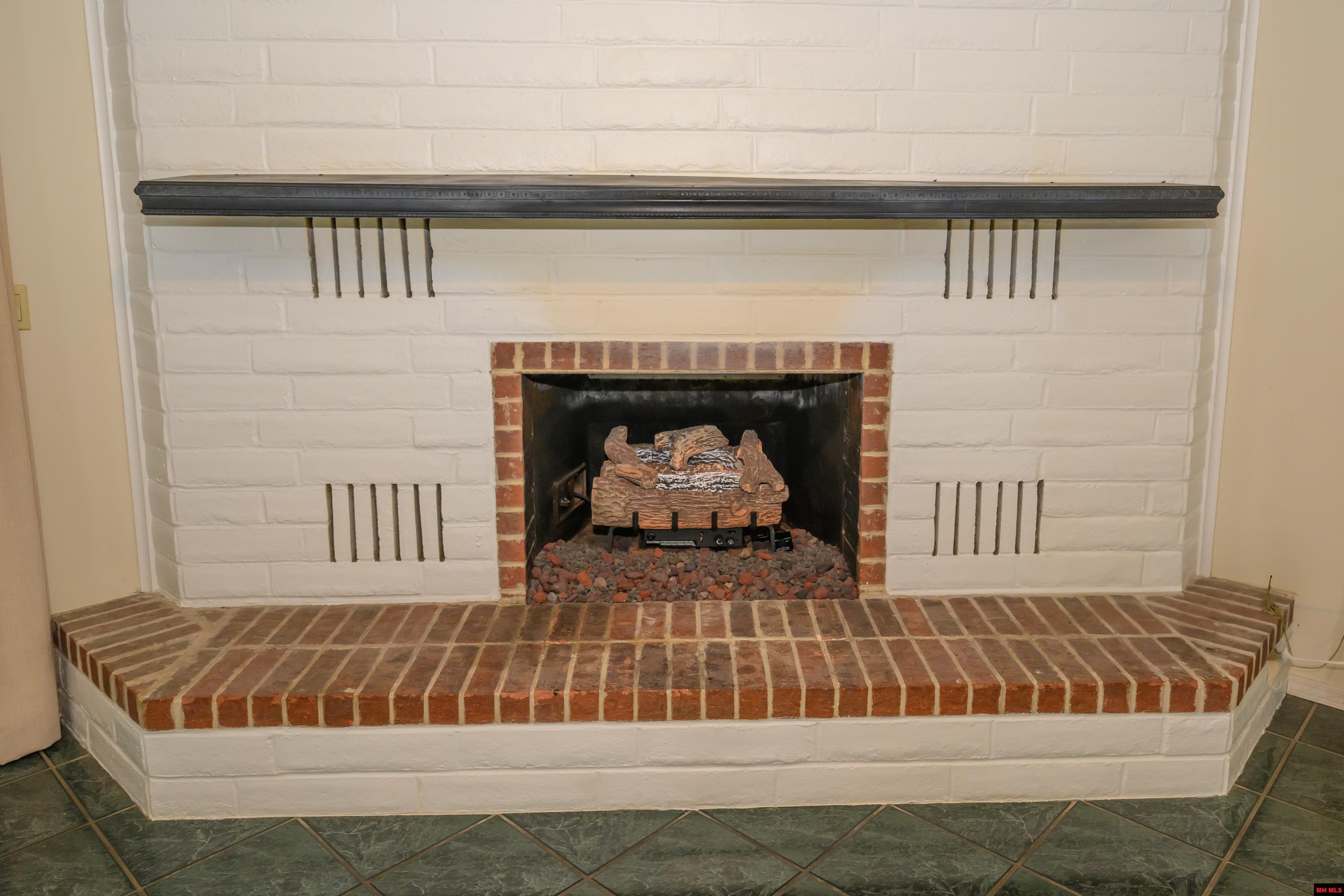 1301 PORTER LANE Mountain Home, AR