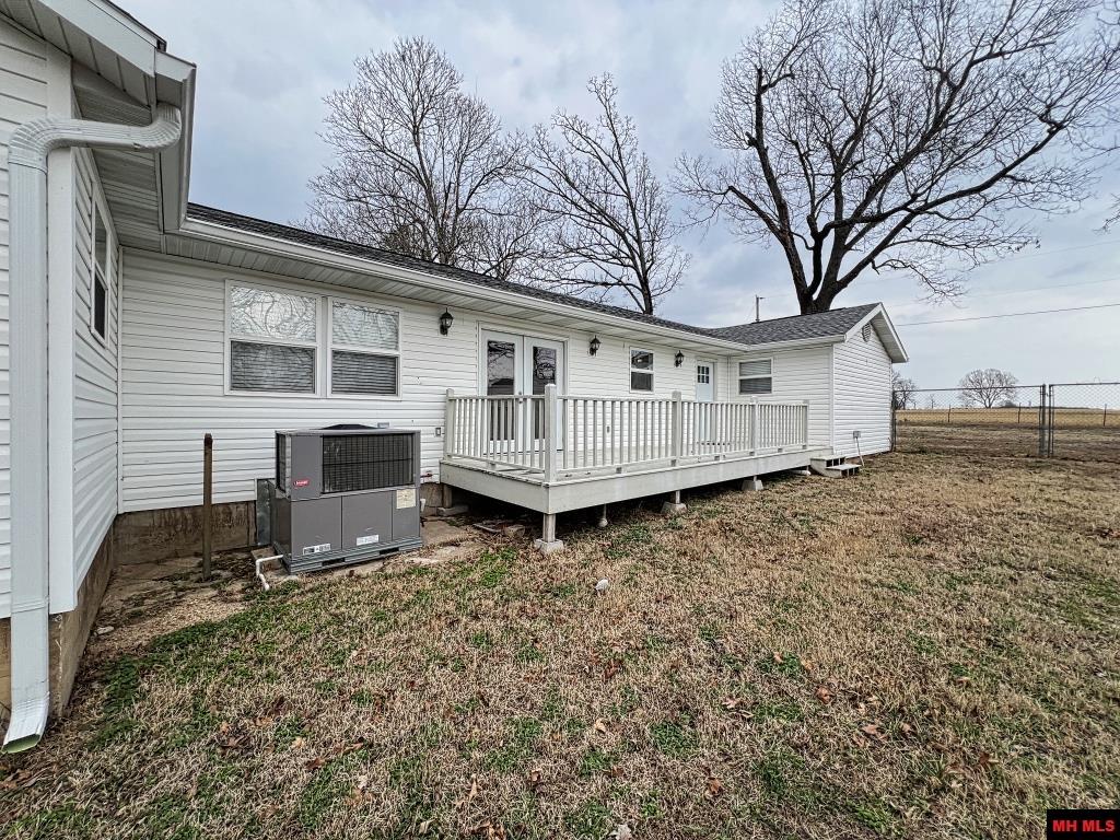 6392 HWY 62 WEST Gassville, AR