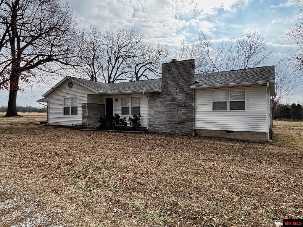 6392 HWY 62 WEST Gassville, AR