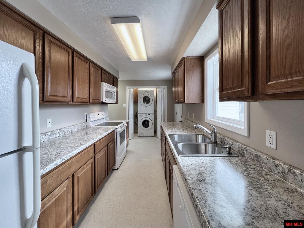 6392 HWY 62 WEST Gassville, AR