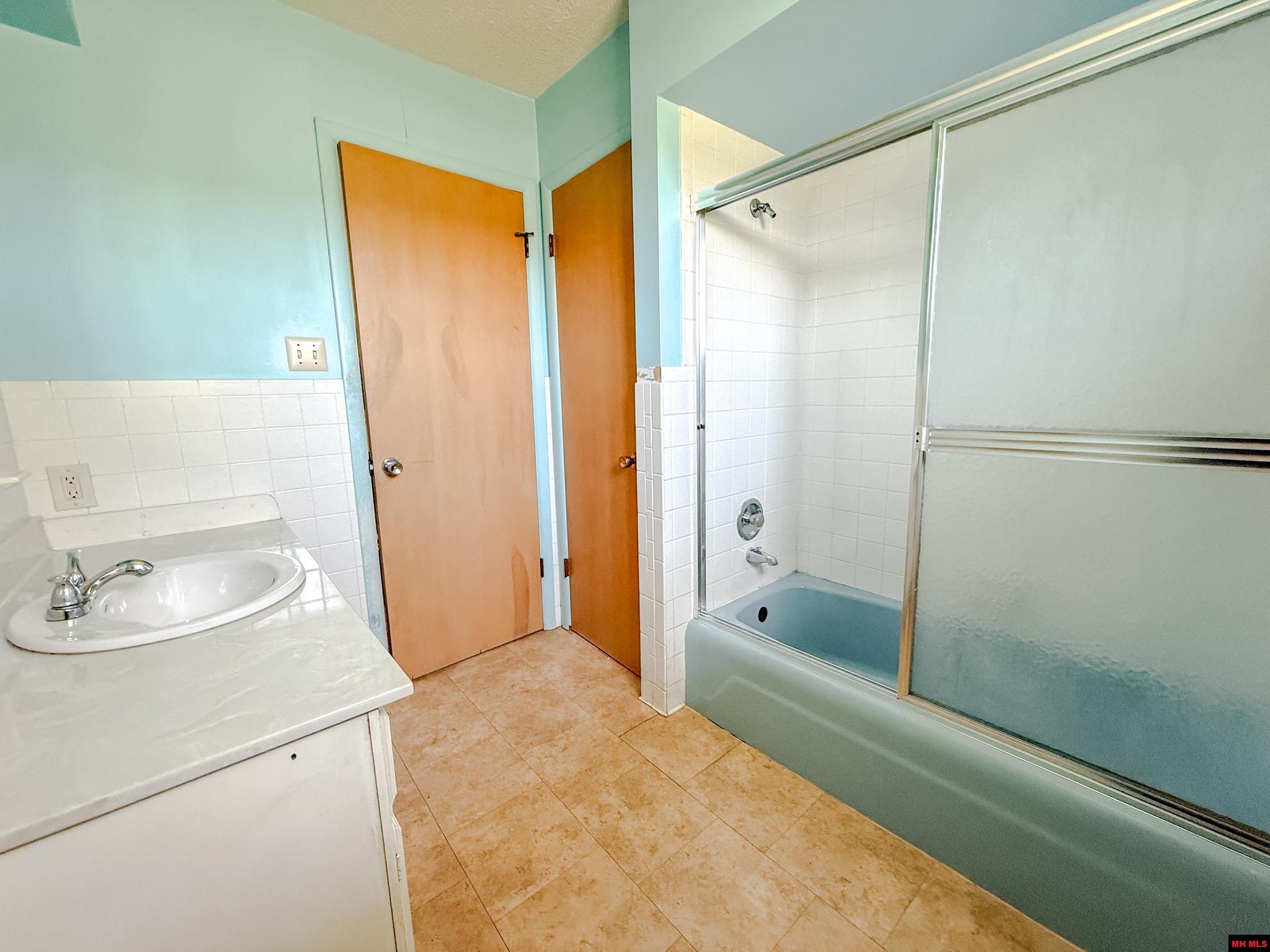 708 COOPER ESTATES DRIVE Mountain Home, AR 72653