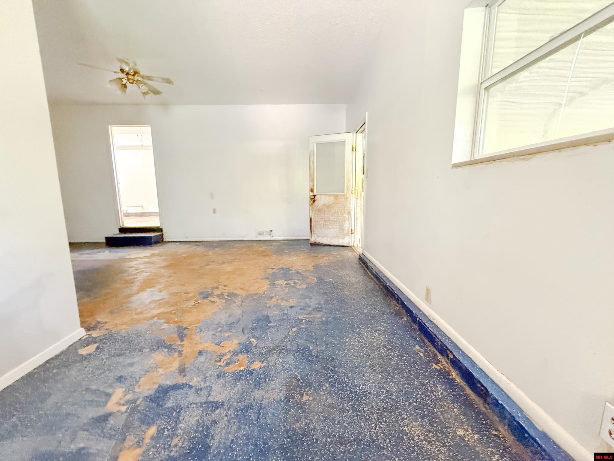 708 COOPER ESTATES DRIVE Mountain Home, AR 72653