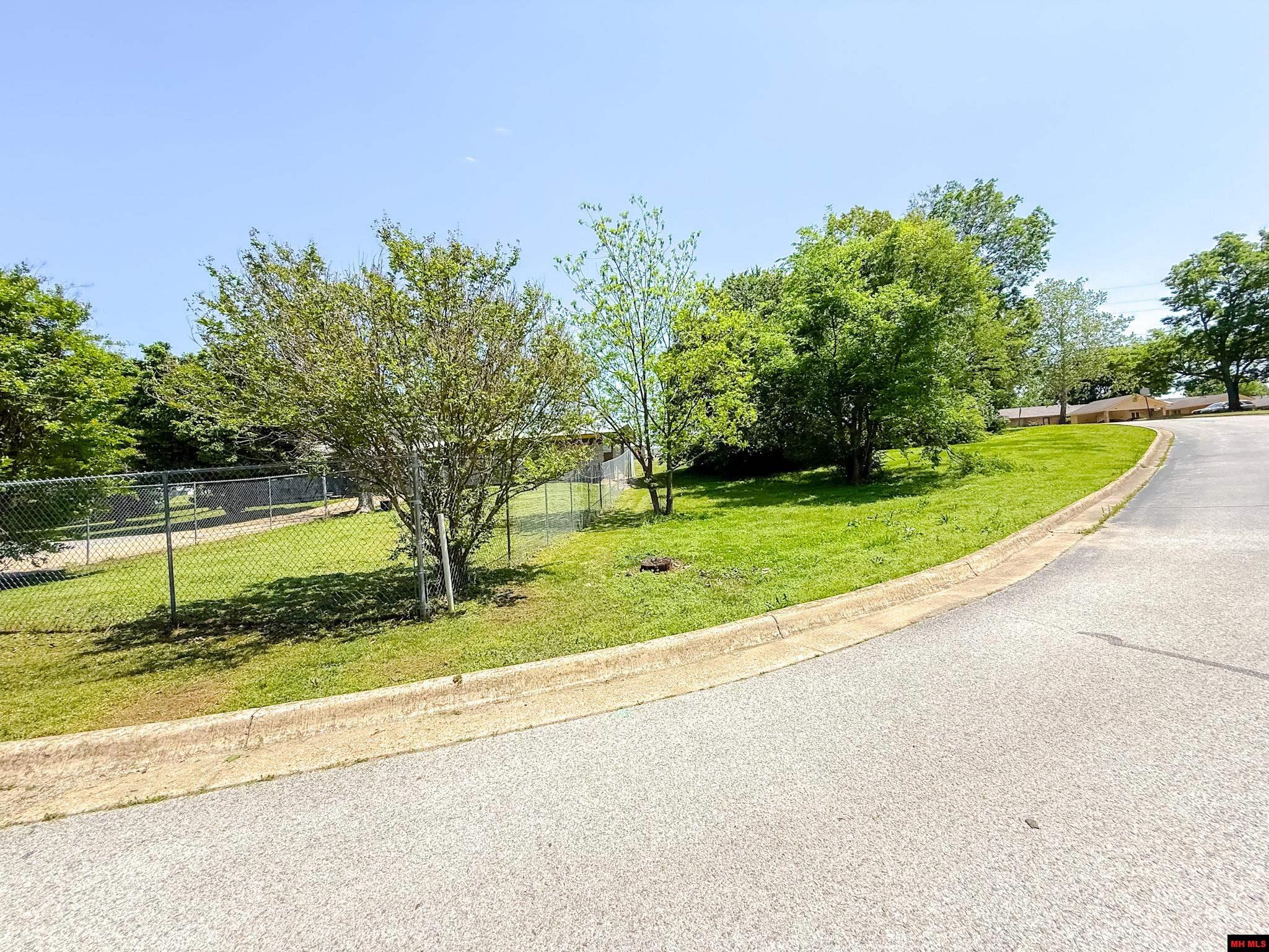 708 COOPER ESTATES DRIVE Mountain Home, AR 72653