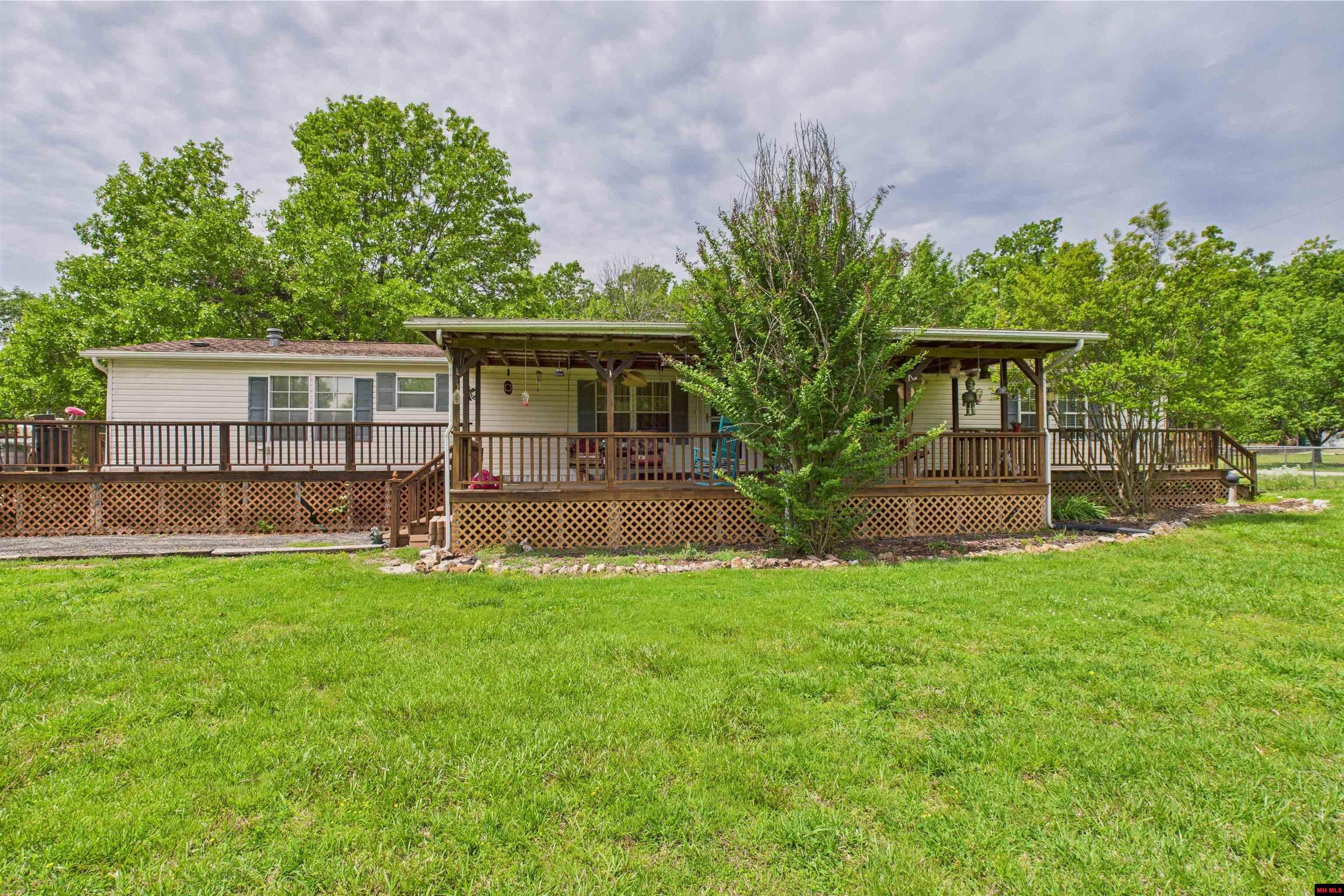 18 WINTER OAK DRIVE Elizabeth, AR 72531