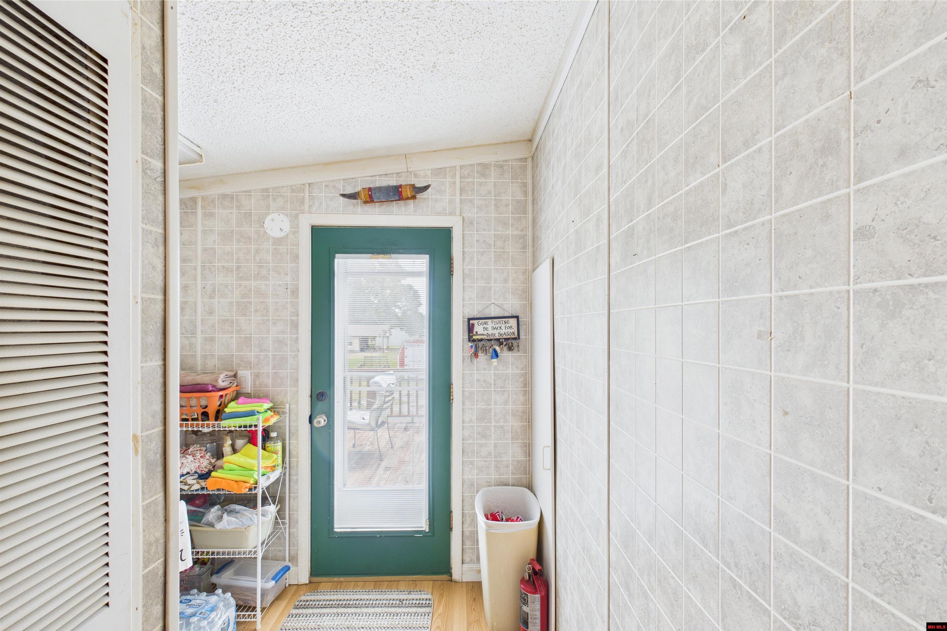 18 WINTER OAK DRIVE Elizabeth, AR 72531