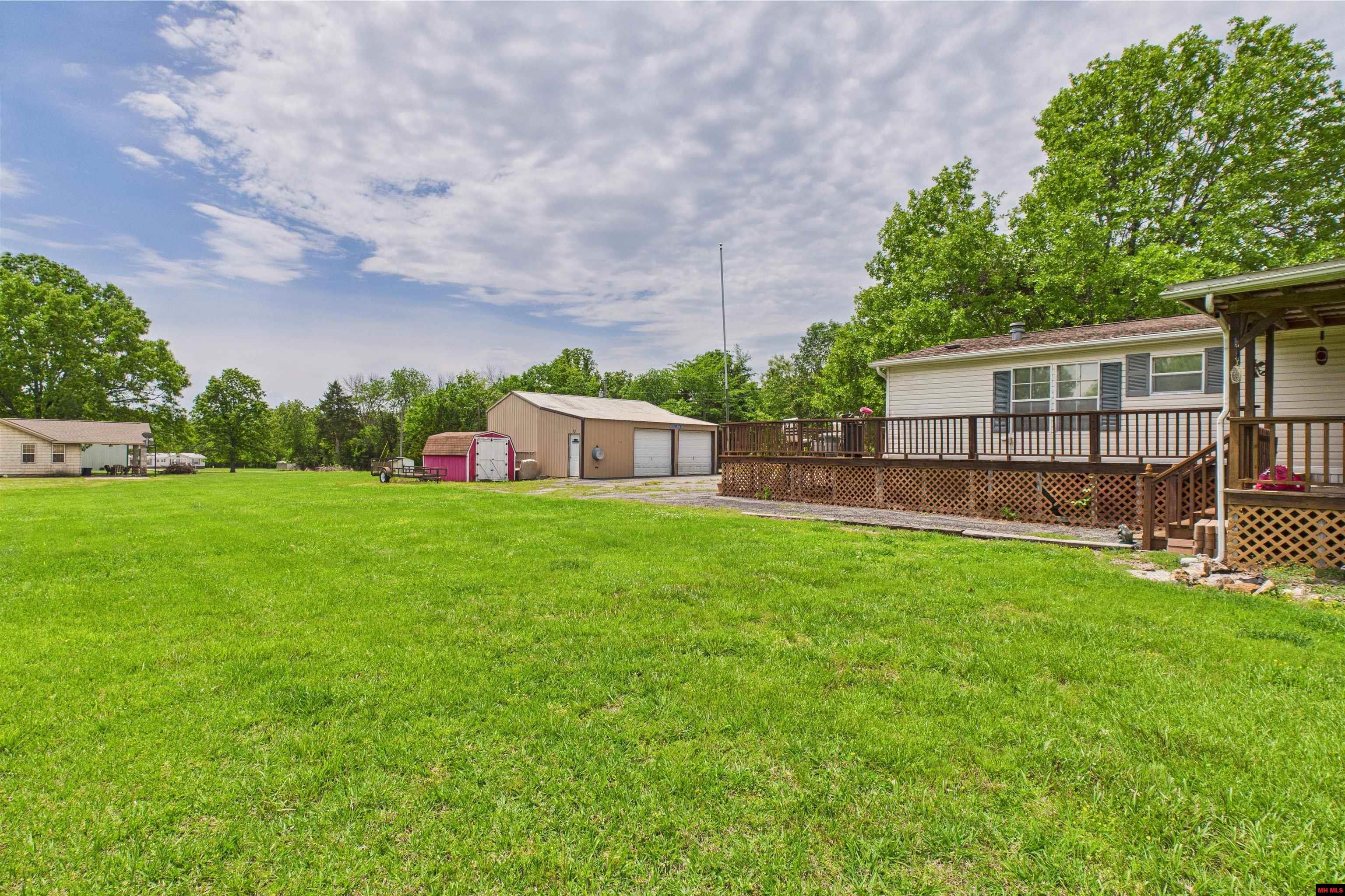 18 WINTER OAK DRIVE Elizabeth, AR 72531