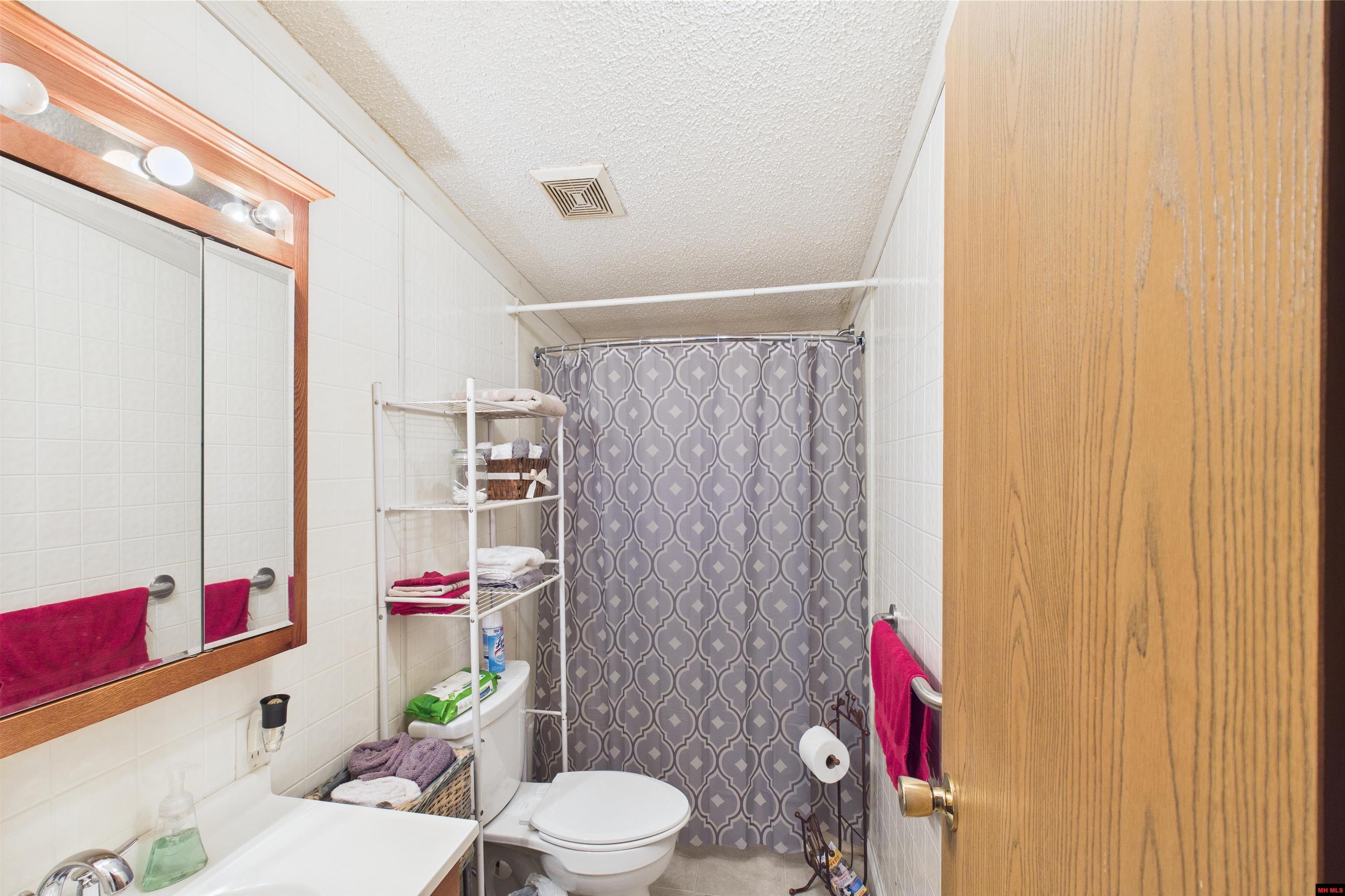 18 WINTER OAK DRIVE Elizabeth, AR 72531