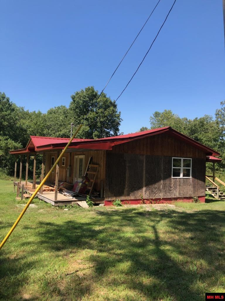 1115 HOLLY ROAD Salem, AR