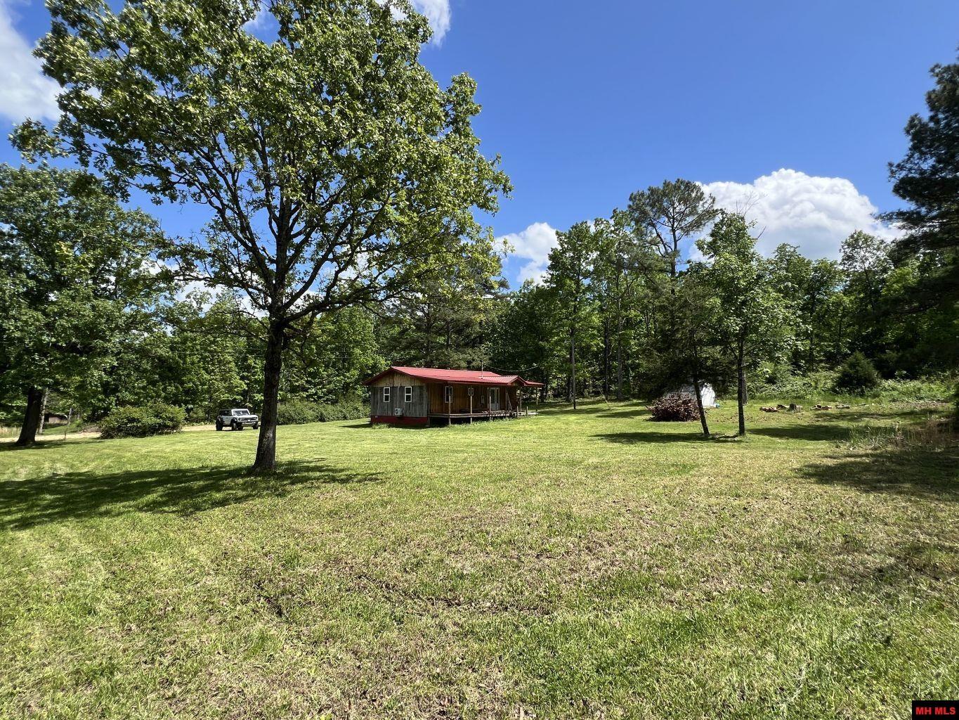 1115 HOLLY ROAD Salem, AR