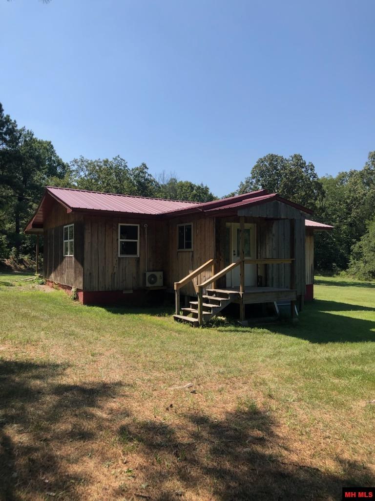 1115 HOLLY ROAD Salem, AR