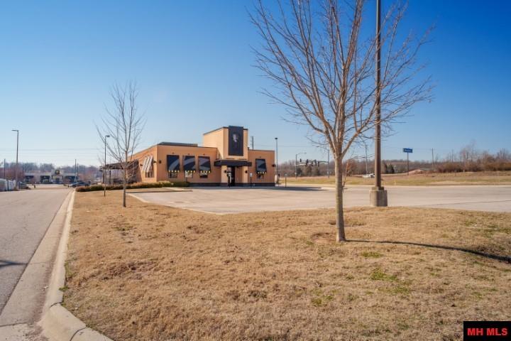 1195 HOMETOWN COMMONS Mountain Home, AR