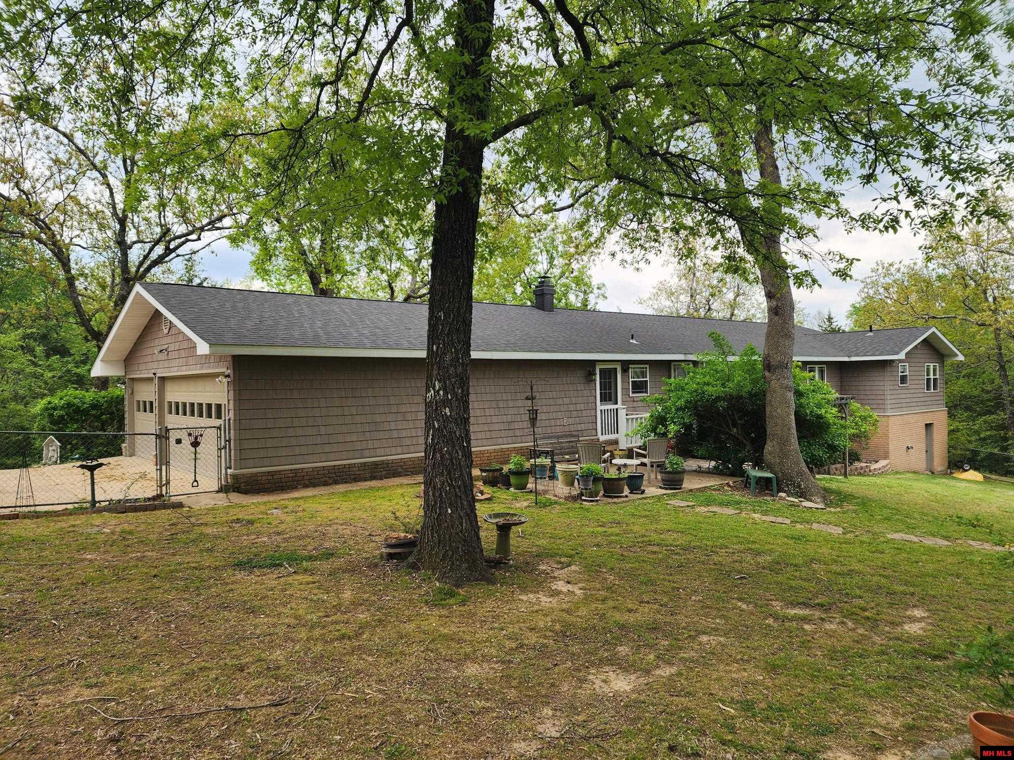 1091 MARQUIS DRIVE Mountain Home, AR