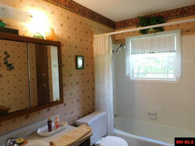 1091 MARQUIS DRIVE Mountain Home, AR