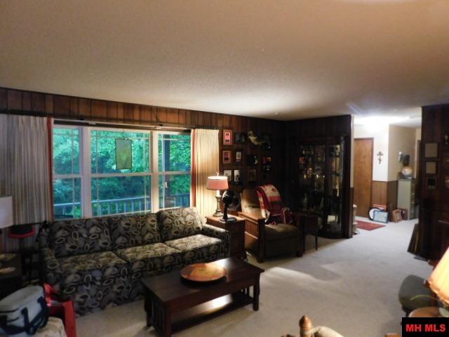 1091 MARQUIS DRIVE Mountain Home, AR