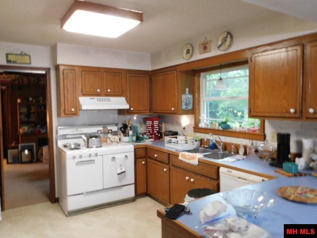 1091 MARQUIS DRIVE Mountain Home, AR