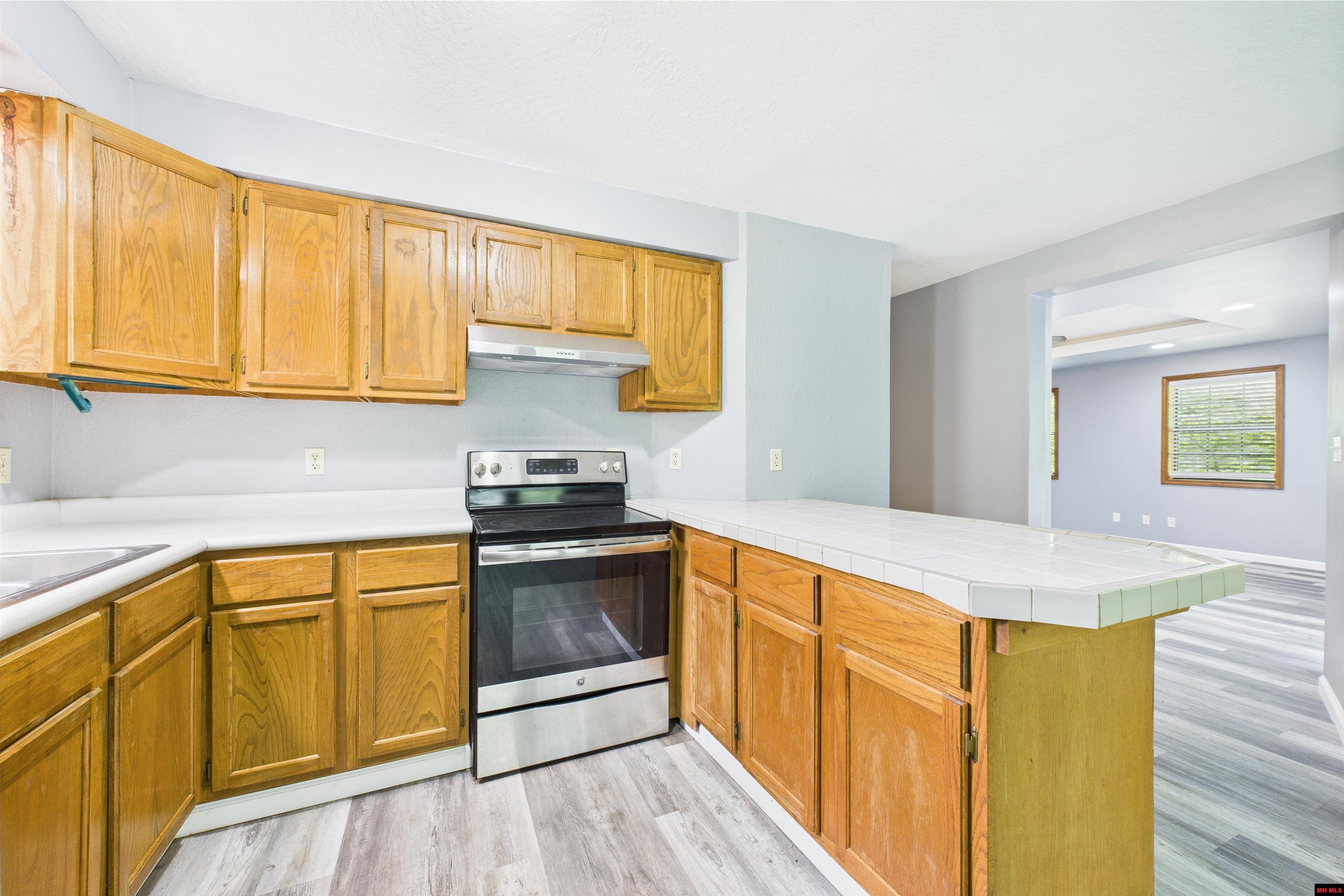 1595 W HWY 178 Midway, AR